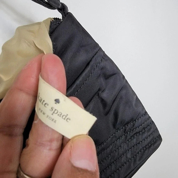 𝅺KATE Spade New York Nylon Shoulder Bag Black - Picture 10 of 11
